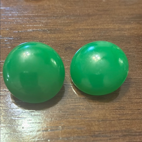 Jewelry - Green Round Earrings